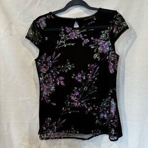 White House Black Market sequin embellished flowers cap sleeve Tee EUC Size S